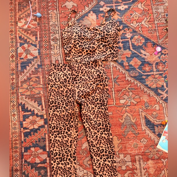 JoyLab Other - JoyLab Animal Print Top & Leggings